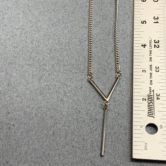 "Y" Dangle Drop Necklace 28 In Silver Chain Bar Pendant Elegant Glam Minimalist - Picture 4 of 5